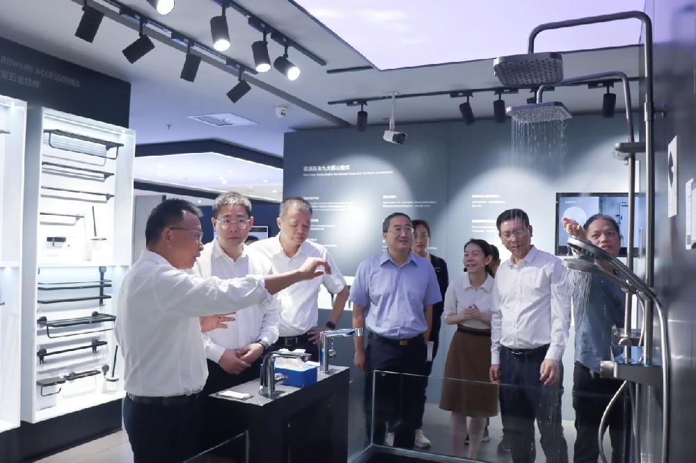 ����Ʒ����Ѷ��ȫ����ˮ���쵼ݰ�ټ��ƼҾ�