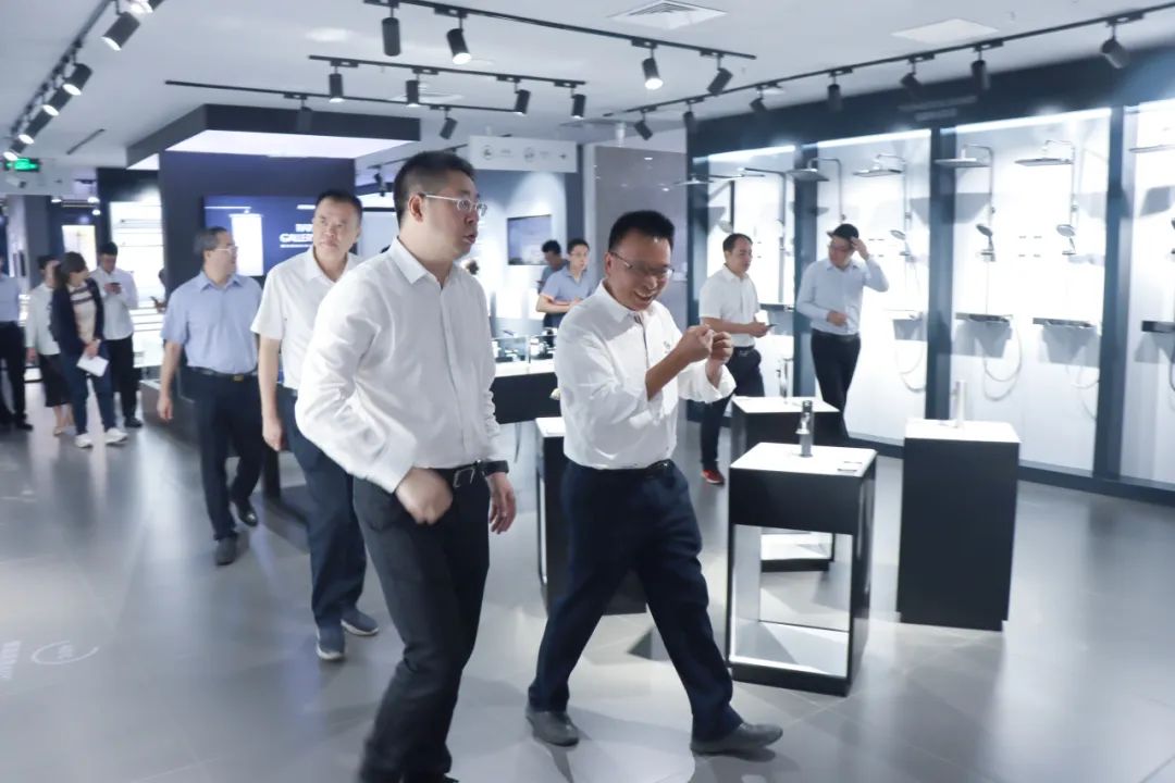 1697856467105578.jpg 640 (4).jpg